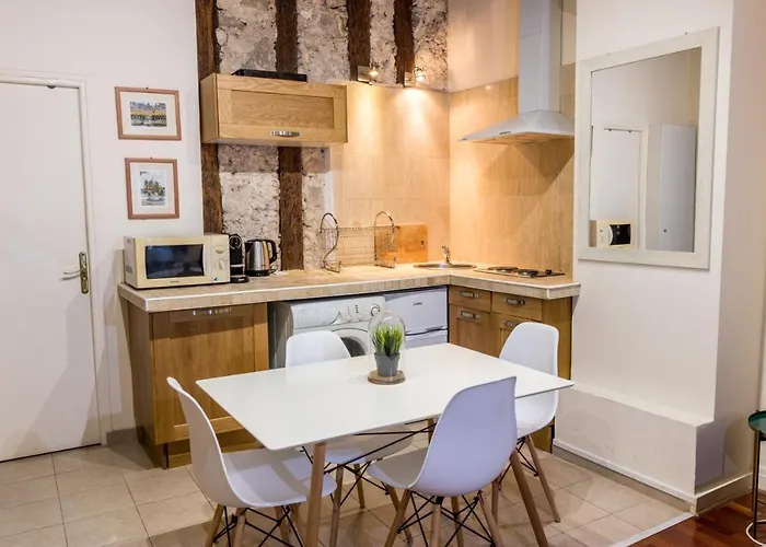 New Chic Flat : Le Marais - Place Des Vosges דירה