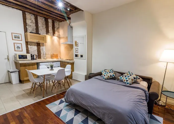 New Chic Flat : Le Marais - Place Des Vosges *