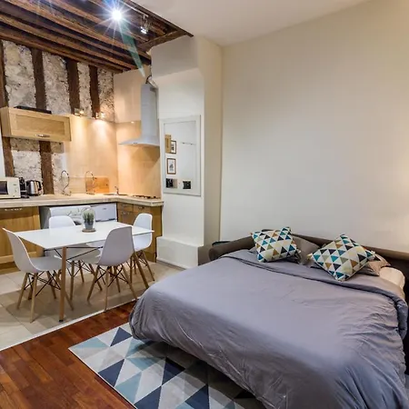 New Chic Flat : Le Marais - Place Des Vosges *