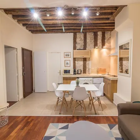 New Chic Flat : Le Marais - Place Des Vosges * Paris
